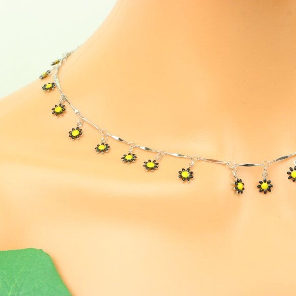 "New Beautiful Design Necklace Chain for Women/Girls, Gift, N994 - Picture 8 of 11